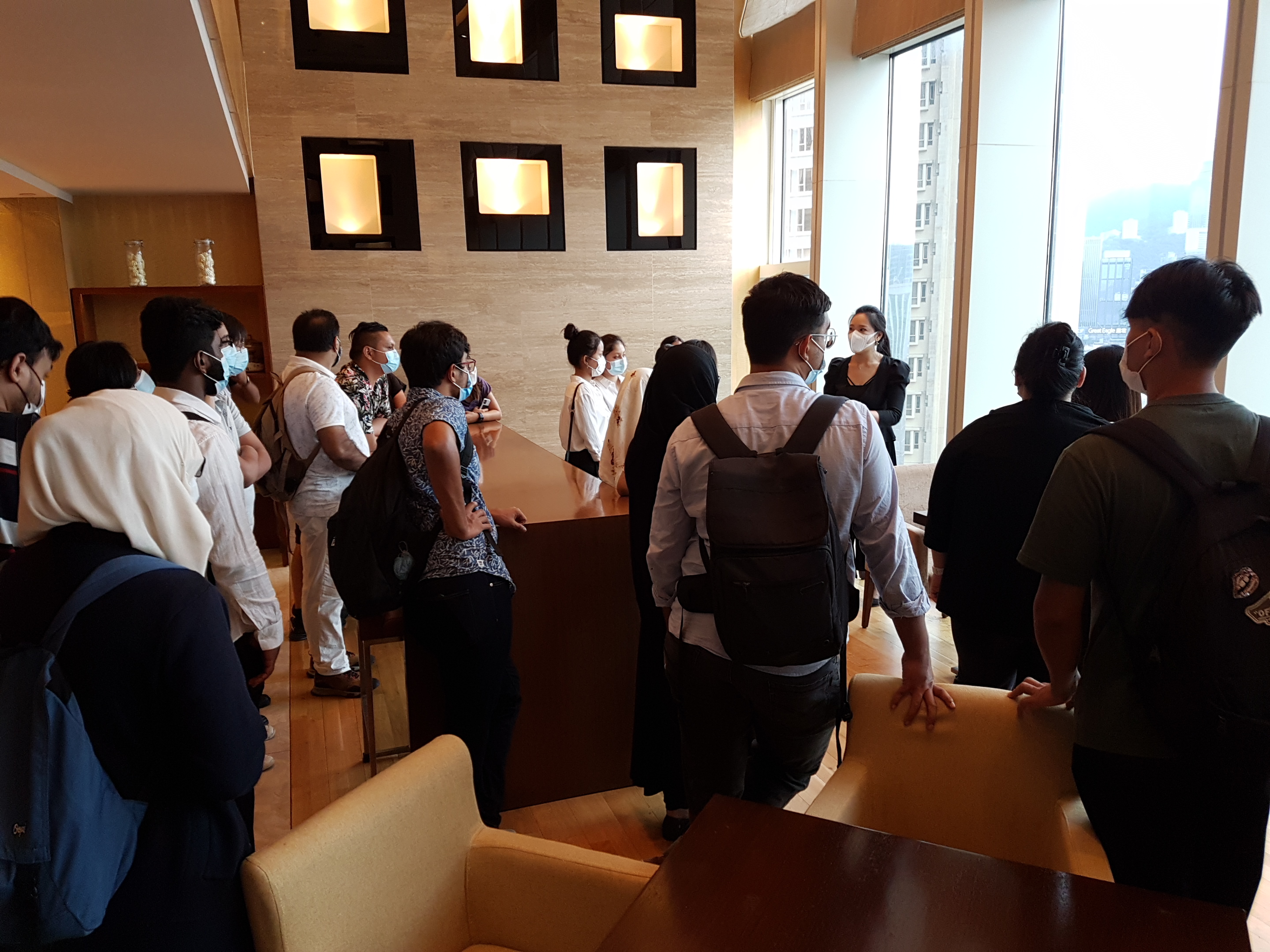 尖沙咀凱悅酒店代表帶領參加者參觀酒店各個主要的工作地點。